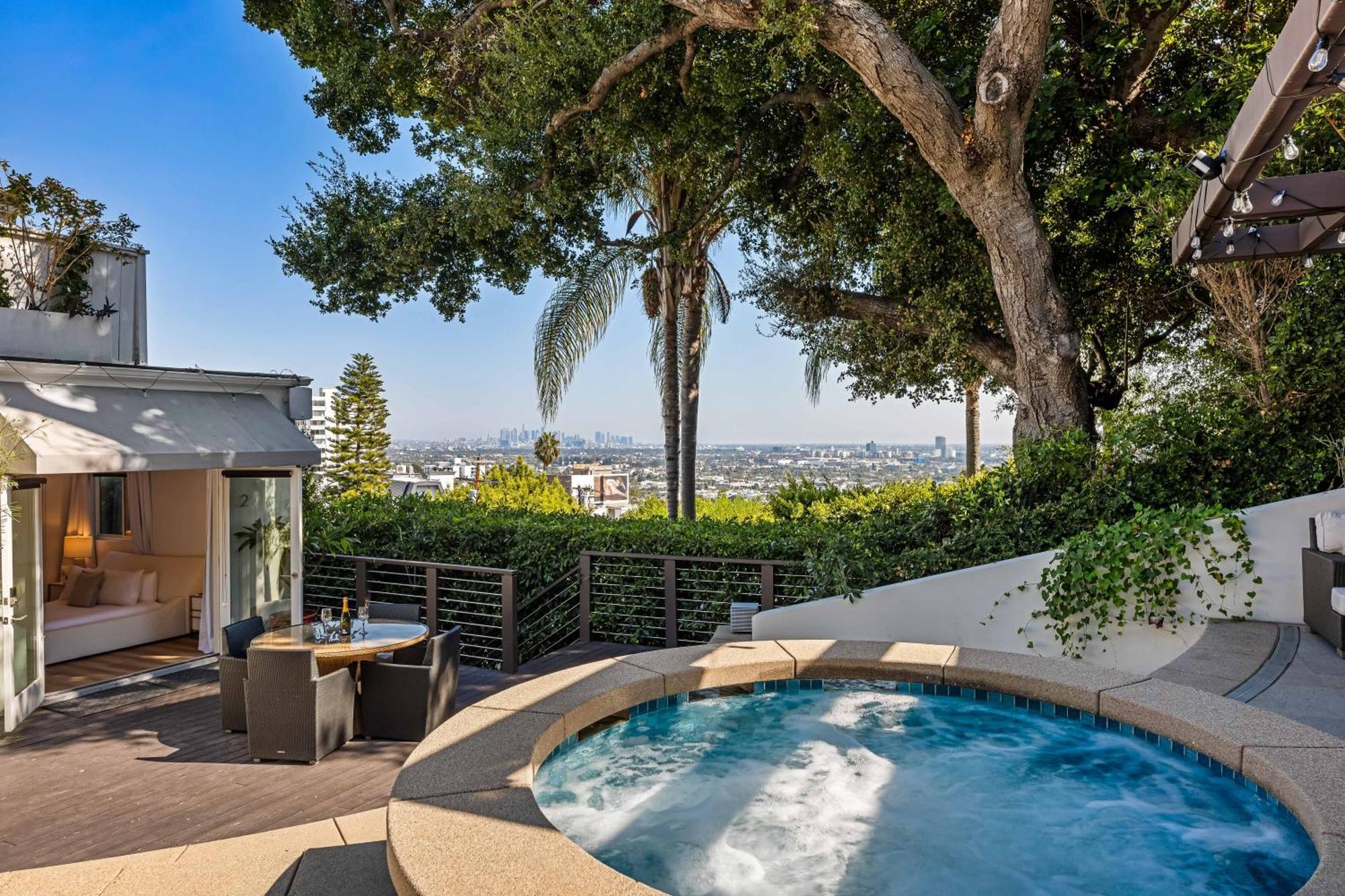 Alloggio in famiglia West Hollywood Hills Jacuzzi And Beautiful View Los Angeles